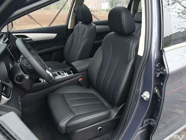 比亚迪 宋MAX 2020款 基本型