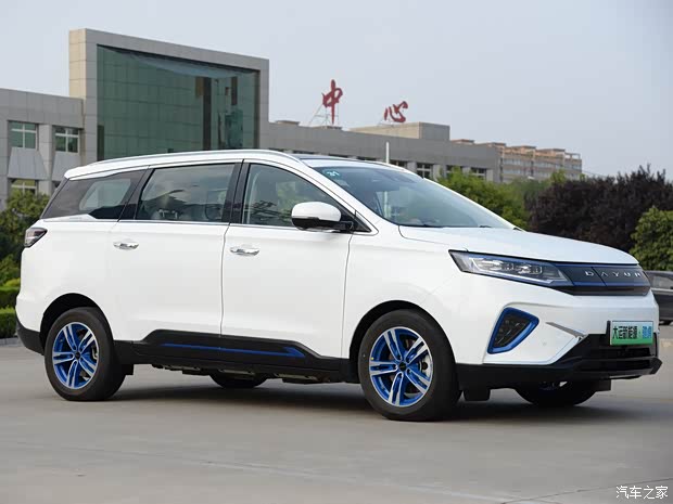 大运汽车 驰虎EM6 2020款 高配版 大运汽车 驰虎EM6 2020款 高配版