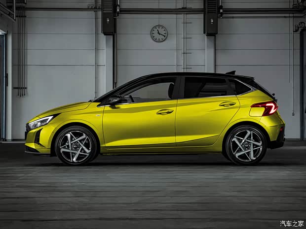 現(xiàn)代(進口) 現(xiàn)代i20 2023款 Refresh