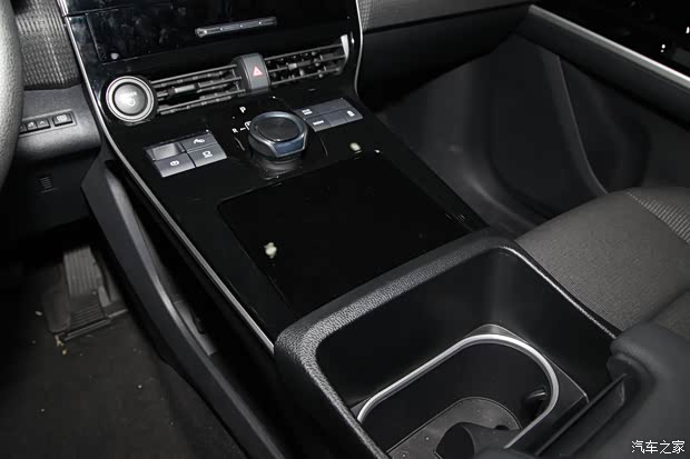 一汽丰田 一汽丰田bZ4X 2022款 低配版