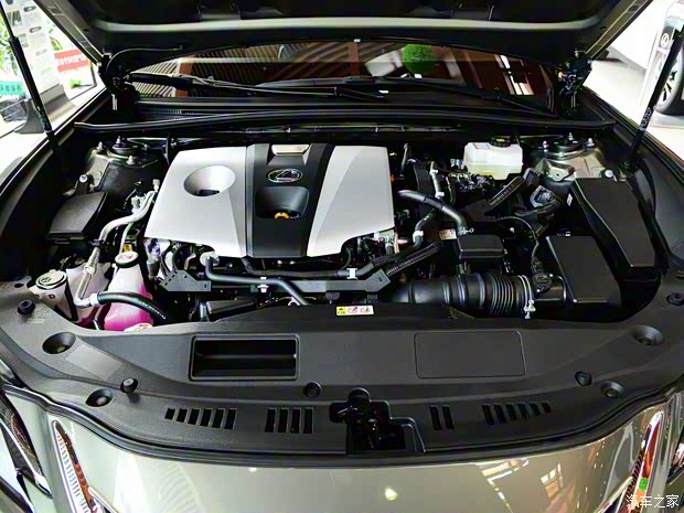 雷克薩斯 雷克薩斯ES 2018款 300h 卓越版 國(guó)VI