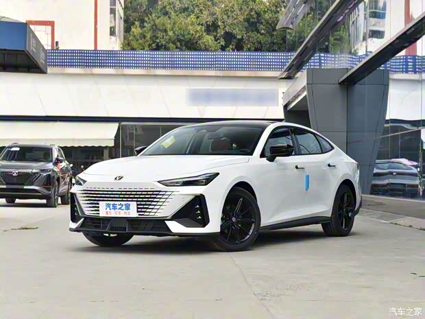 長安汽車 長安UNI-V 2022款 1.5T 智慧領航型