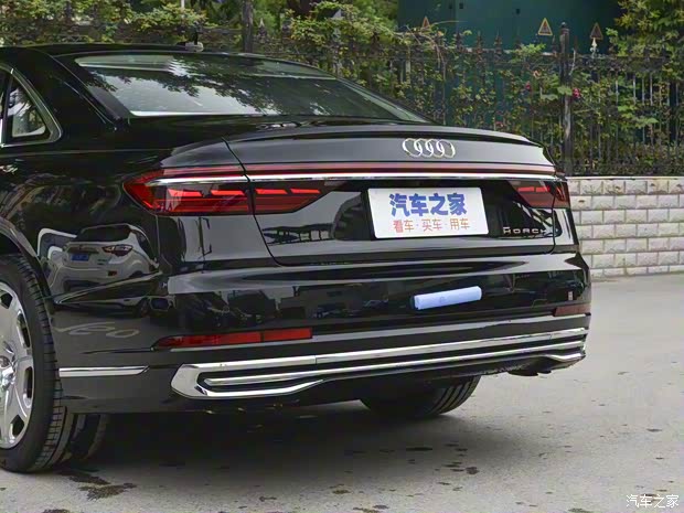 奥迪(进口) 奥迪A8 2022款 A8L Horch创始人版 传奇型
