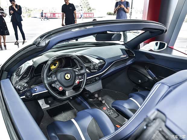 法拉利 法拉利488 2019款 488 Pista Spider 法拉利 法拉利488 2019款 488 Pista Spider