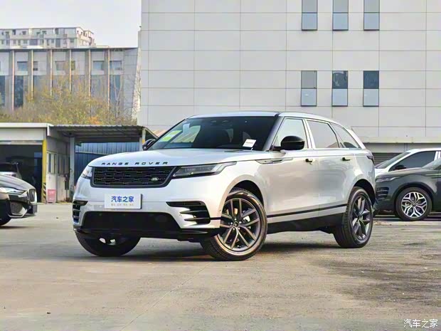 路虎(进口) 揽胜星脉 2024款 Dynamic SE 路虎(进口) 揽胜星脉 2024款 Dynamic SE