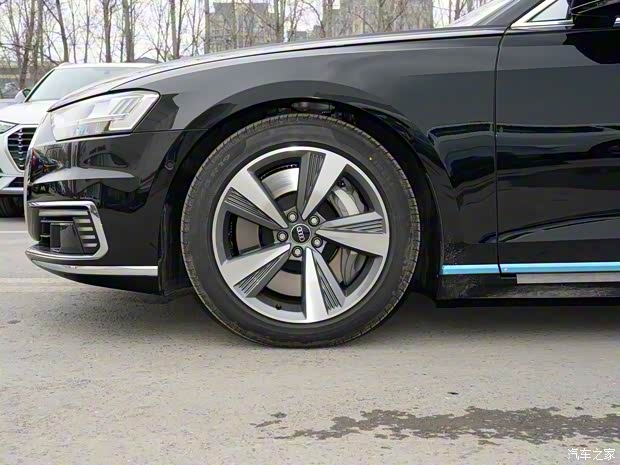 奥迪(进口) 奥迪A8新能源 2021款 A8L 60 TFSIe quattro