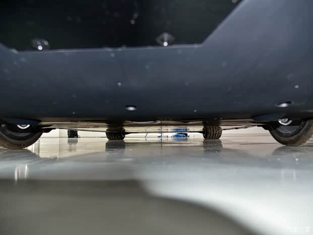 特斯拉（進口） Model S 2021款 三電機全輪驅(qū)動 Plaid版