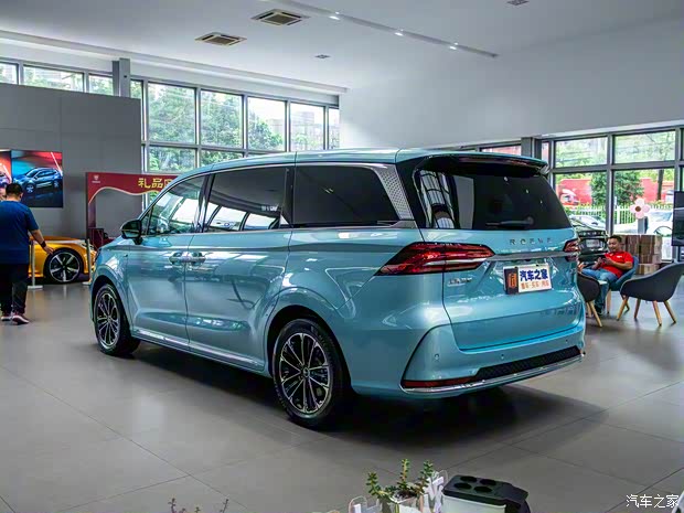 上汽集团 荣威iMAX8 2022款 基本型