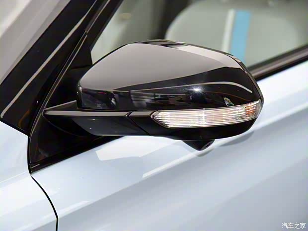 上汽集團(tuán) 龍貓 2022款 1.5L 靈動(dòng)貓貓版