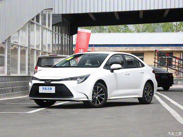 廣汽豐田 雷凌 2023款 TNGA 1.5L CVT領(lǐng)先版