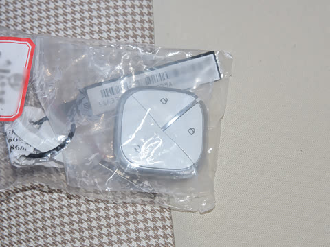 2025款 四门版 臻享+款 2025款 四门版 臻享+款