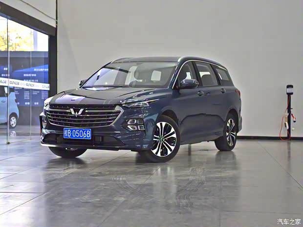上汽通用五菱 五菱凱捷 2020款 1.5T 自動(dòng)旗艦型頭等艙