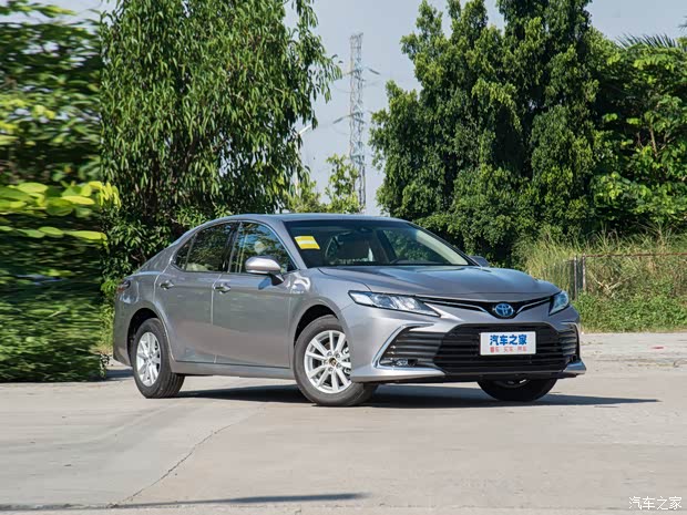 广汽丰田 凯美瑞 2022款 双擎 2.5HE精英PLUS版 广汽丰田 凯美瑞 2022款 双擎 2.5HE精英PLUS版