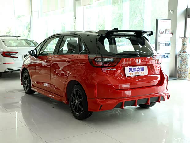 廣汽本田 飛度 2022款 1.5L CVT 無(wú)限MUGEN版