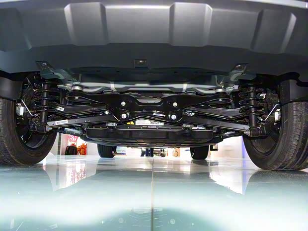 北汽新能源 北汽新能源EX5 2019款 悦潮版