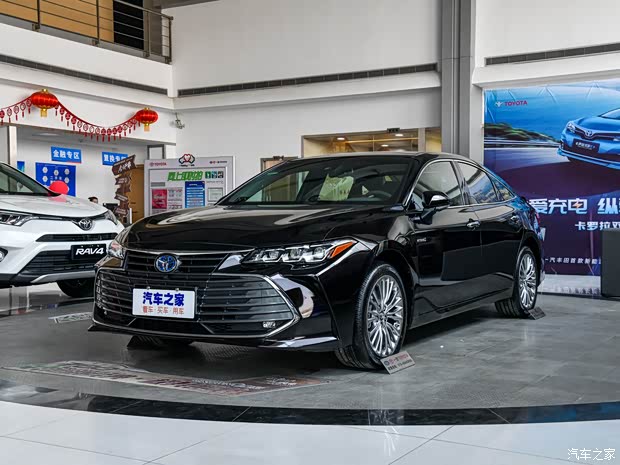 一汽丰田 亚洲龙 2019款 双擎 2.5L Limited旗舰版 国VI