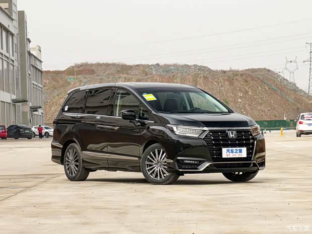 東風(fēng)本田 艾力紳 2022款 2.0L e:HEV 豪華先享版