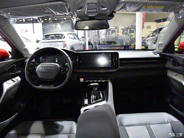 上汽通用五菱 新宝骏RC-5 2020款 基本型 上汽通用五菱 新宝骏RC-5 2020款 基本型