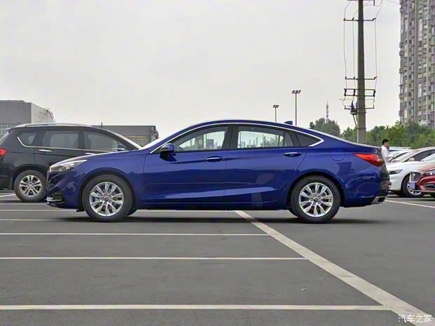 一汽红旗 红旗H5 2019款 30TD 型动版 一汽红旗 红旗H5 2019款 30TD 型动版