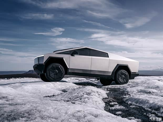特斯拉（進(jìn)口） Cybertruck 2024款 后輪驅(qū)動版
