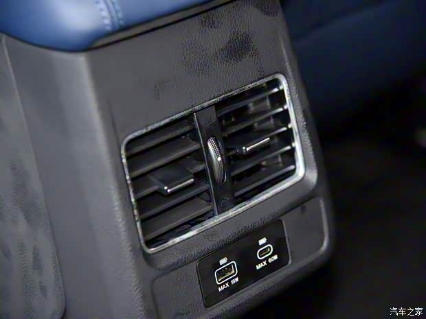 江汽集團(tuán) 思皓X8 PLUS 2022款 1.5TGDI DCT智尚版 6座