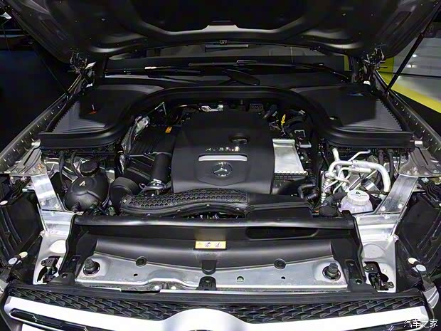 奔驰(进口) 奔驰GLC新能源(进口) 2020款 GLC 300e 奔驰(进口) 奔驰GLC新能源(进口) 2020款 GLC 300e