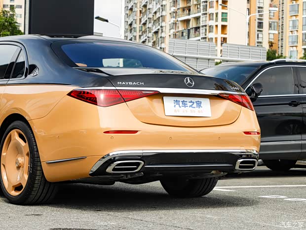 梅賽德斯-邁巴赫 邁巴赫S級 2022款 S 680 4MATIC Virgil Abloh 限量版