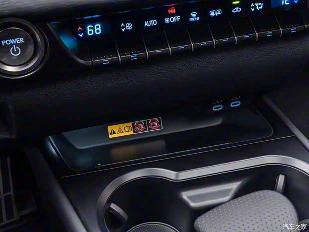 雷克薩斯 雷克薩斯UX 2023款 250h F SPORT AWD 美國版