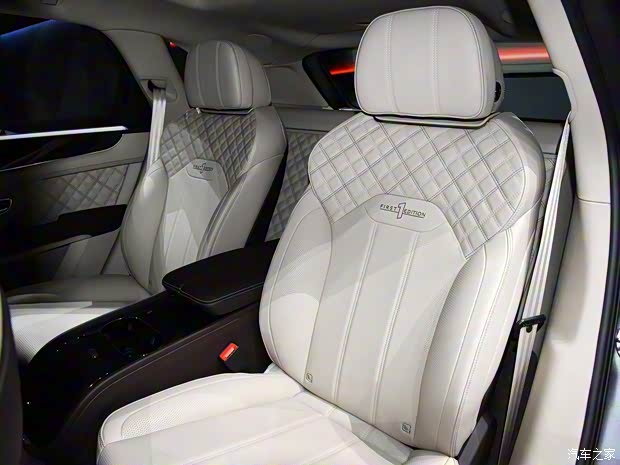 賓利 添越 2021款  4.0T V8