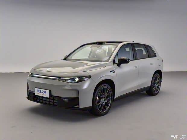 零跑汽車(chē) 零跑C10 2024款 210智享版