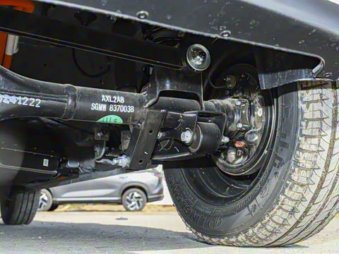 2025款 四门版 进阶款 2025款 四门版 进阶款