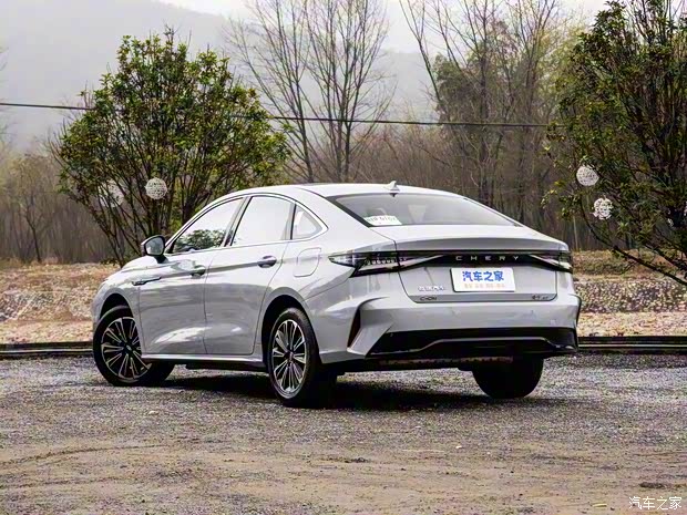 奇瑞汽车 风云A8 2024款 127长续航高配 奇瑞汽车 风云A8 2024款 127长续航高配