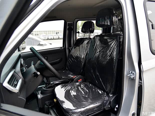 华晨鑫源 鑫源T22S 2019款 1.3L标准型后双轮SWCG12 华晨鑫源 鑫源T22S 2019款 1.3L标准型后双轮SWCG12