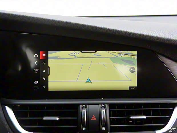 阿爾法·羅密歐 Giulia 2022款 2.0T 280HP Ti 駕控版