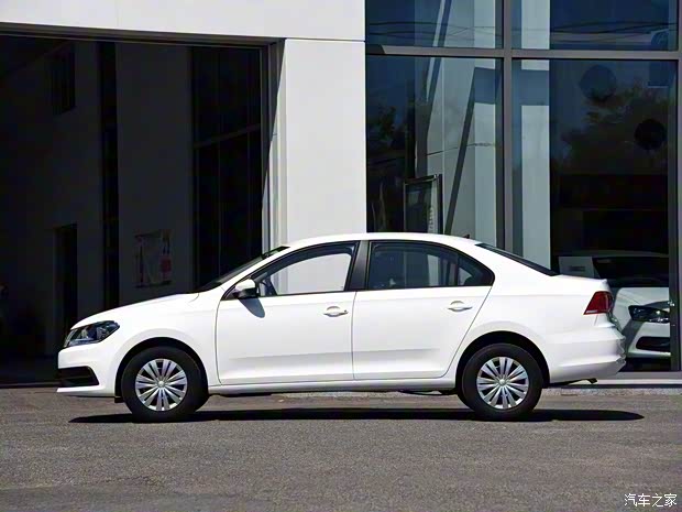 上汽大眾 桑塔納 2018款 1.5L 手動(dòng)風(fēng)尚版