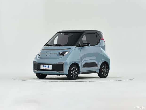上汽通用五菱 五菱NanoEV 2021款 热爱款 上汽通用五菱 五菱NanoEV 2021款 热爱款