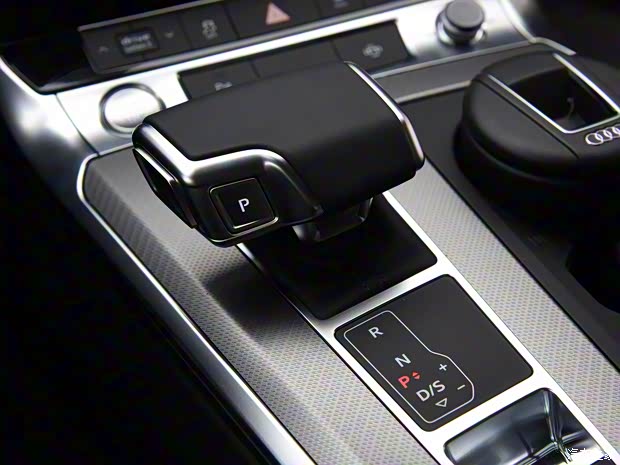 奧迪(進(jìn)口) 奧迪A6(進(jìn)口) 2020款 Avant 先鋒派 45 TFSI 臻選動感型