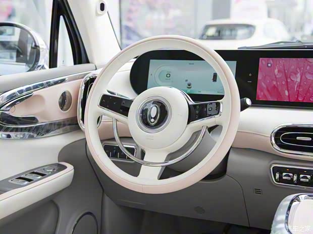 长城汽车 欧拉芭蕾猫 2022款 401km 胡桃夹子版