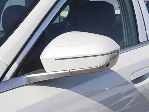 2025款 530Li 领先型 M运动套装 2025款 530Li 领先型 M运动套装