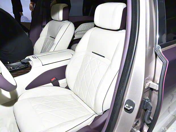 一汽红旗 红旗国雅 2024款 4.0T