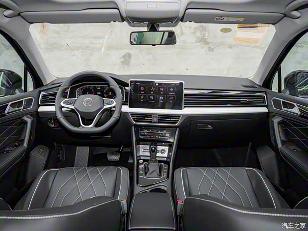 上汽大眾 途觀L 2024款 330TSI 自動(dòng)兩驅(qū)龍騰版