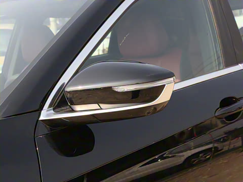 2025款 冠军版 1.5T DCT冠军MAX 7座 2025款 冠军版 1.5T DCT冠军MAX 7座