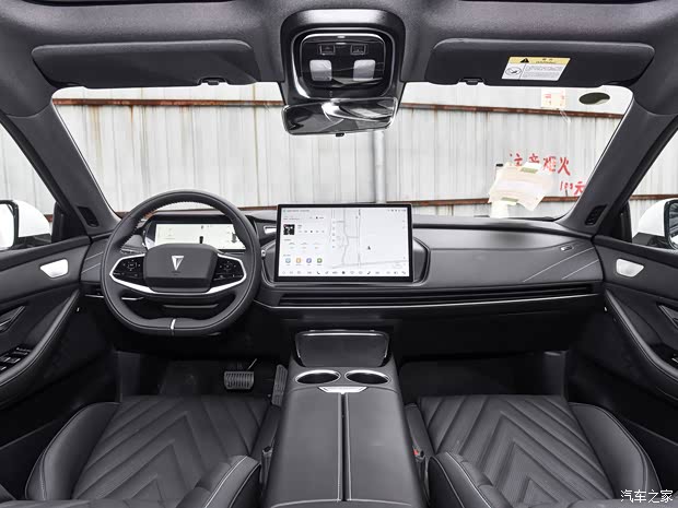 深蓝汽车 深蓝SL03 2024款 135Plus荣耀版