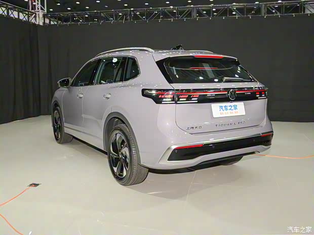 上汽大眾 途觀L 2024款 PRO 330TSI 兩驅(qū)智領(lǐng)版