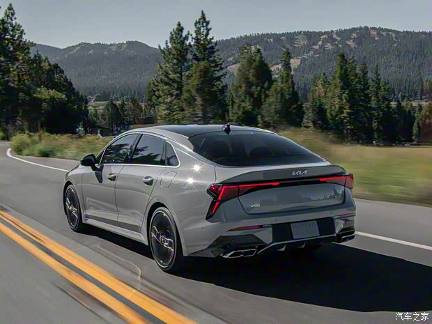 起亞(進口) 起亞K5(進口) 2024款 基本型