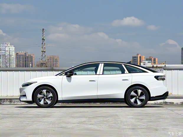 一汽-大众 大众ID.7 VIZZION 2024款 AIR 一汽-大众 大众ID.7 VIZZION 2024款 AIR