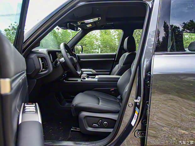 深蓝汽车 深蓝G318 2024款 高配版 深蓝汽车 深蓝G318 2024款 高配版