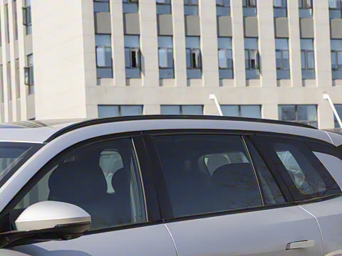 2025款 636Ultra智驾版 5座 2025款 636Ultra智驾版 5座