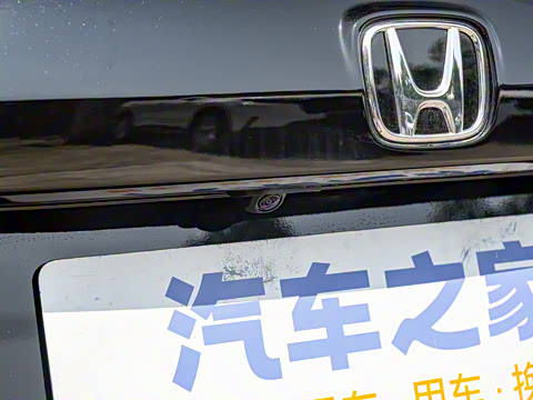 2024款 240TURBO 两驱锋尚版 5座 2024款 240TURBO 两驱锋尚版 5座