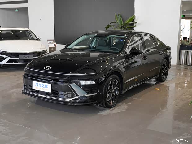 北京现代 索纳塔 2024款 1.5T 基本型 北京现代 索纳塔 2024款 1.5T 基本型